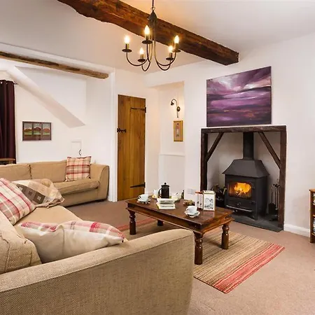 Pollys Holiday home *